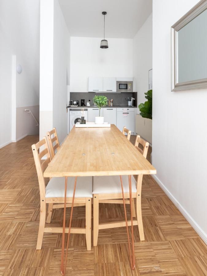 Limehome Berlin Florastrasse Exteriör bild