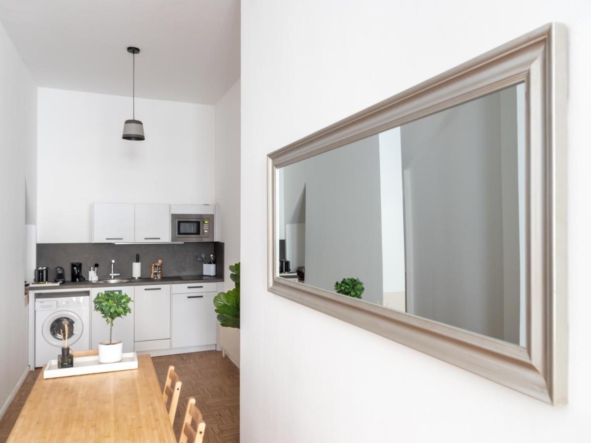 Limehome Berlin Florastrasse Exteriör bild